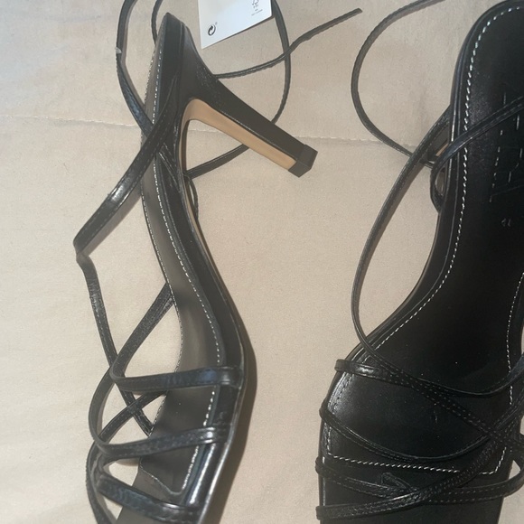 NWT Zara Black Kitten Heel Sz 41 or 10 5652/401 - Picture 4 of 4